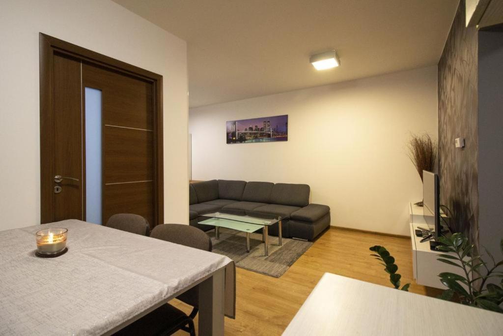 Apartman Adam Veľký Slavkov Buitenkant foto
